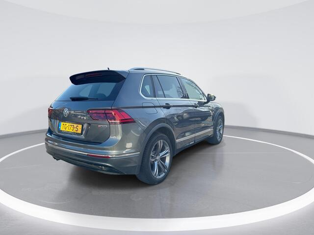 Volkswagen TIGUAN 1.4TSI/150PK 4Motion Highline DSG · Panoramadak · R-line exterieur · Navigatie · Stoelverwarming