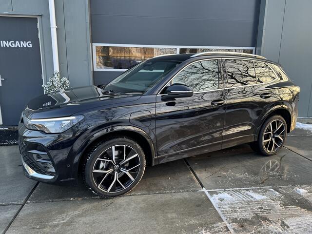 Volkswagen TIGUAN 1.5 eHybrid 204pk R-Line Business Assistentie pakket 20" Leeds velgen Winterpakket