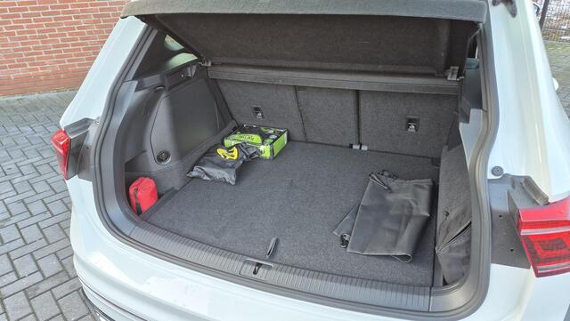 Volkswagen TIGUAN 1.4 TSI eHybrid R-Line Business+ trekhaak