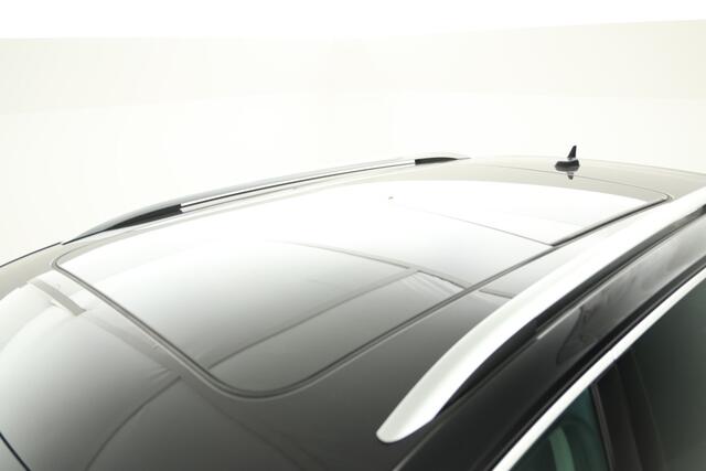 Volkswagen TIGUAN 1.5 TSI Elegance Automaat, Volleder, Digital Dash