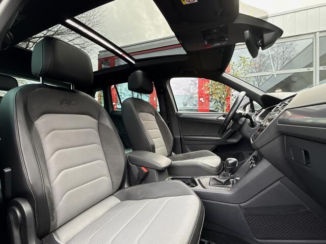 Volkswagen TIGUAN 1.5 TSI AUT. *!* 2x R-LINE *!* PANODAK/ RADAR/ 19 INCH/ CAMERA/ TREKHAAK *!*