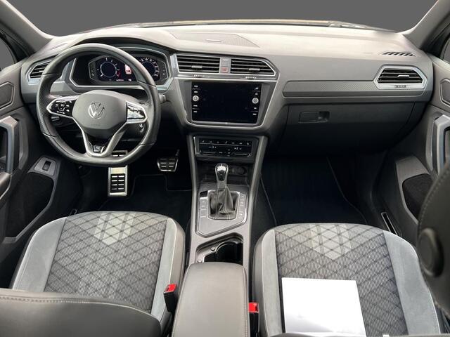 Volkswagen TIGUAN 1.4 TSI eHybrid 245pk PHEV R-Line Business / BlackStyle / Adaptive Cruise / Stoelverwarming / Wordt Verwacht