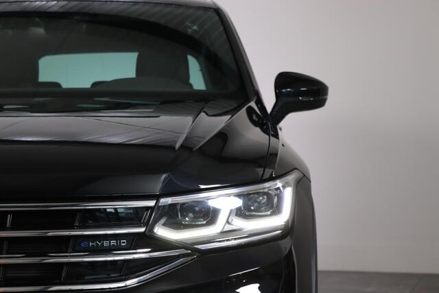 Volkswagen TIGUAN 1.4 TSI eHybrid 2x R-Line, Panoramadak, IQ-Light, Volleder, Memory, ACC