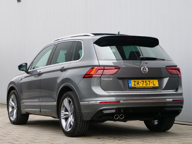Volkswagen TIGUAN 1.5 TSI ACT Highline Business R 150 Pk Automaat Navigatie / DAB / 360 Camera / Pano-dak