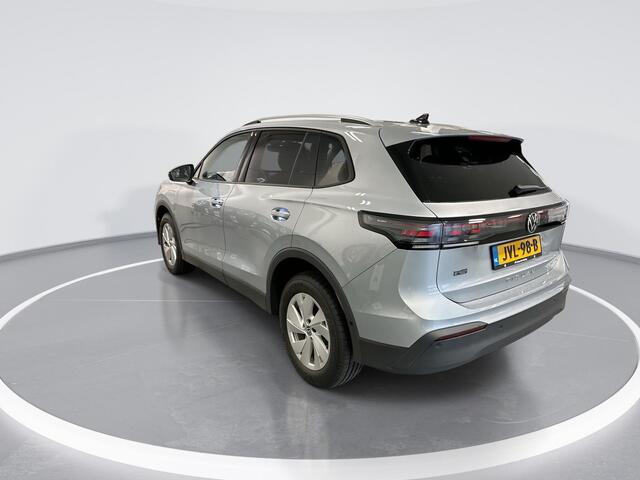 Volkswagen TIGUAN 1.5 204pk DSG eHybrid Life Edition · Camera · Keyless · Apple/Android Car Play · P-Sensoren · Sfeerverlichting · 17'' Inch · Garantie t/m 30-12-2030 of 100.000km