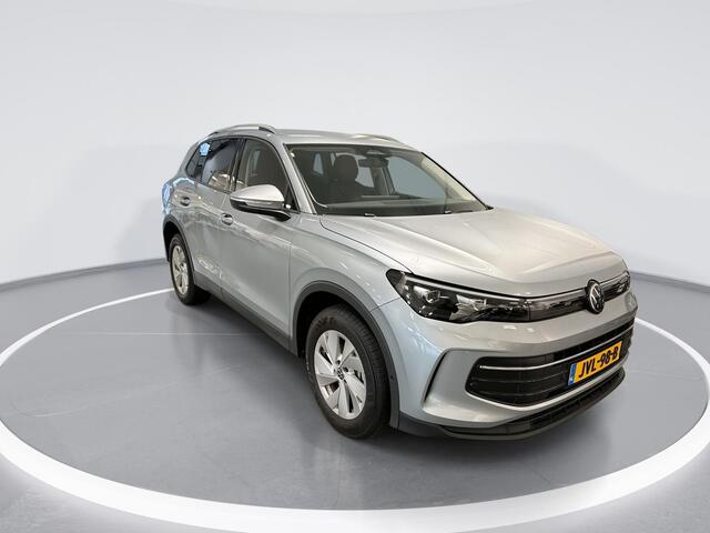Volkswagen TIGUAN 1.5 204pk DSG eHybrid Life Edition · Camera · Keyless · Apple/Android Car Play · P-Sensoren · Sfeerverlichting · 17'' Inch · Garantie t/m 30-12-2030 of 100.000km