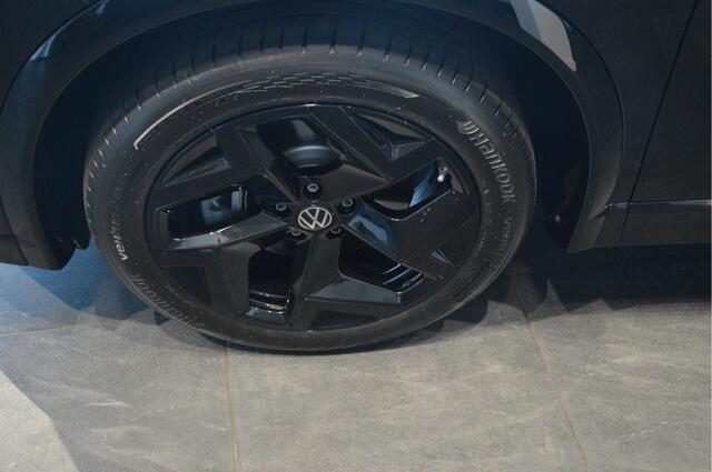Volkswagen TIGUAN 2.0 TDI 3X R-LINE Black Style navi camera trekhaak 150 pk !!