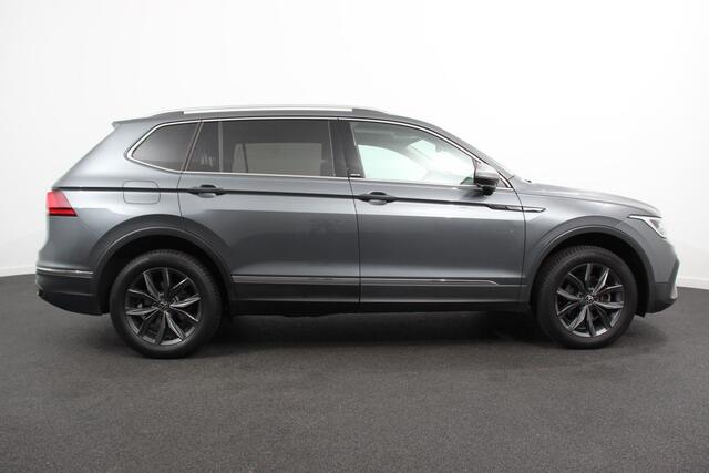 Volkswagen TIGUAN Allspace 1.5 TSI Life 7p. | Navigatie | Apple Carplay/Android Auto | Climate Control | Lichtmetalen Velgen | Camera | Electrische Achterklep |
