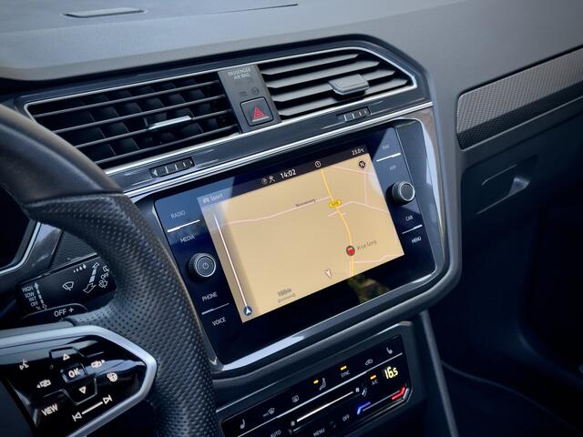 Volkswagen TIGUAN 1.5 TSI AUT7 ELEGANCE R-LINE NW-MODEL!! PANODAK NAVI CAMERA DIGI-DASH APPLE-CARPLAY 1Q-DRIVE LED LMV PDC