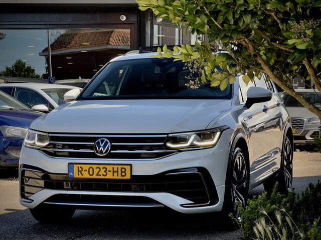 Volkswagen TIGUAN 1.5 TSI AUT7 ELEGANCE R-LINE NW-MODEL!! PANODAK NAVI CAMERA DIGI-DASH APPLE-CARPLAY 1Q-DRIVE LED LMV PDC