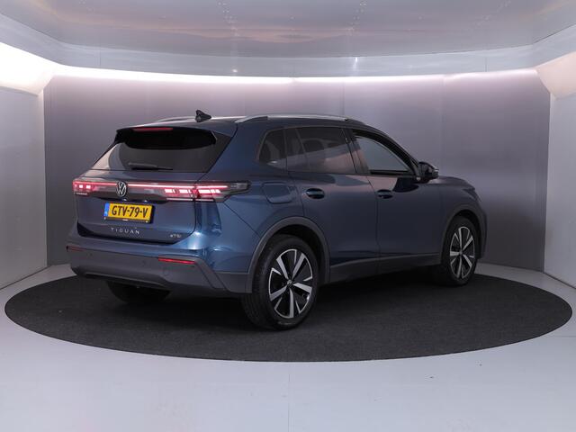 Volkswagen TIGUAN 1.5 eTSI Life Edition 150 pk Automaat (DSG) | Verlengde garantie | Navigatie | Trekhaak (wegklapbaar) | Parkeersensoren (Park assist) | Achteruitrijcamera | Stoelverwarming |