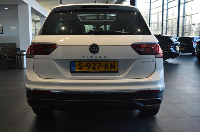 Volkswagen TIGUAN 1.4 TSI eHybrid pano led pdc head up 245 pk !!