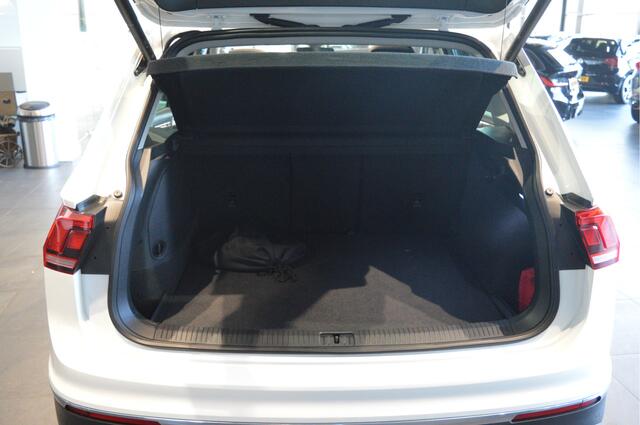 Volkswagen TIGUAN 1.4 TSI eHybrid pano led pdc head up 245 pk !!
