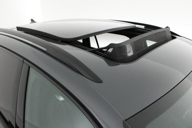 Volkswagen TIGUAN 1.5 204pk eHybrid R-Line Edition Black Style Trekhaak 360Camera harman/kardon Head-Up Panoramadak Keyless Virtual Cockpit Navigatie