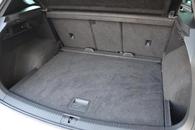 Volkswagen TIGUAN 1.4 TSI ACT Highline Business R Advance 150pk DSG6