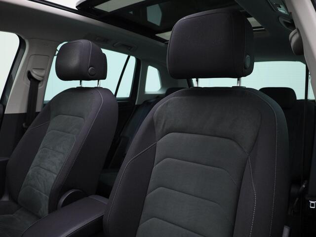 Volkswagen TIGUAN 1.4TSI/150PK 4Motion Highline DSG · Panoramadak · R-line exterieur · Navigatie · Stoelverwarming