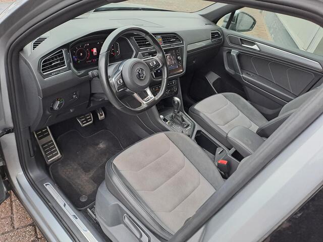 Volkswagen TIGUAN Allspace 2.0 TSI 4Motion Highline Business R-Line, 7-Persoons, Panoramadak, Trekhaak, Virtual Cockpit, ACC,