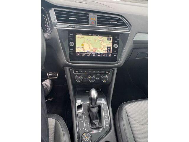 Volkswagen TIGUAN Allspace 2.0 TSI 4Motion Highline Business R-Line, 7-Persoons, Panoramadak, Trekhaak, Virtual Cockpit, ACC,