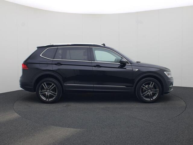 Volkswagen TIGUAN Allspace 1.5TSI/150PK Comfortline Business DSG · Panoramadak · Apple/Android Car Play · Navigatie