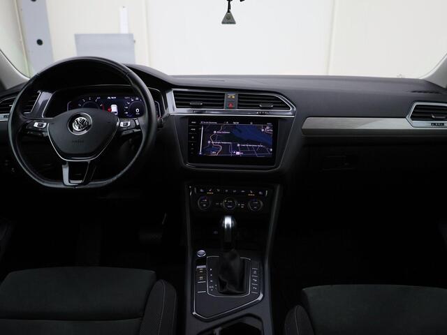 Volkswagen TIGUAN Allspace 1.5TSI/150PK Comfortline Business DSG · Panoramadak · Apple/Android Car Play · Navigatie