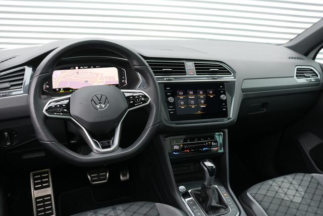 Volkswagen TIGUAN 1.4 TSI eHybrid R-Line 245PK (Pano VirtualCockpit Carplay ACC 360Camera Keyless IQ-Light Trekhaak 20InchLMV PrivacyGlass)