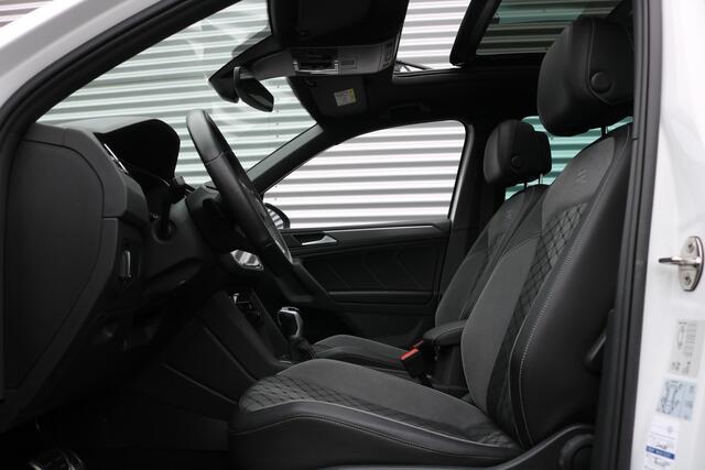 Volkswagen TIGUAN 1.4 TSI eHybrid R-Line 245PK (Pano VirtualCockpit Carplay ACC 360Camera Keyless IQ-Light Trekhaak 20InchLMV PrivacyGlass)