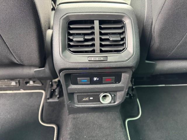 Volkswagen TIGUAN 1.4TSI 150PK 4MOTION HIGHLINE BUSINESS R/PANO/XENON/CAMERA/WINTERSET/VIRTDASH