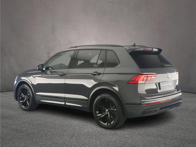 Volkswagen TIGUAN R-Line Business+ 1.5 TSI 150pk DSG Automaat Adaptive cruise control, Elektrische achterklep, Black Style, Navigatie, Parkeersensoren, App connect, Stoelverwarming
