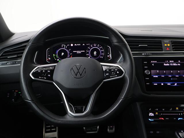 Volkswagen TIGUAN 1.4 TSI eHybrid R-Line Business+ | 245 PK | SoH 91% | Trekhaak | Panoramadak | 360 Graden camera | 20"LM velgen | Adaptive cruise control | R-Line |