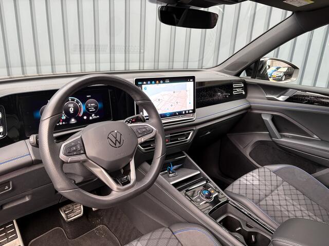 Volkswagen TIGUAN 1.5 eTSI R-Line Edition | 360 Camera | 20'' | Black Style | Side Assist | Prijs Rijklaar!!