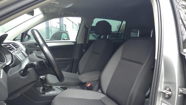 Volkswagen TIGUAN 1.4 TSI Connected Series R-Line | Carplay | Automaat | Cruise