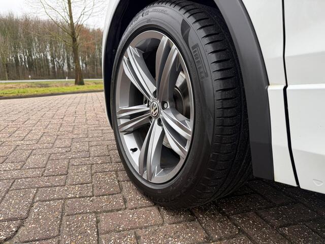 Volkswagen TIGUAN 1.5 TSI R-Line 2X CARPLAY/NAVI/KEYLESSS