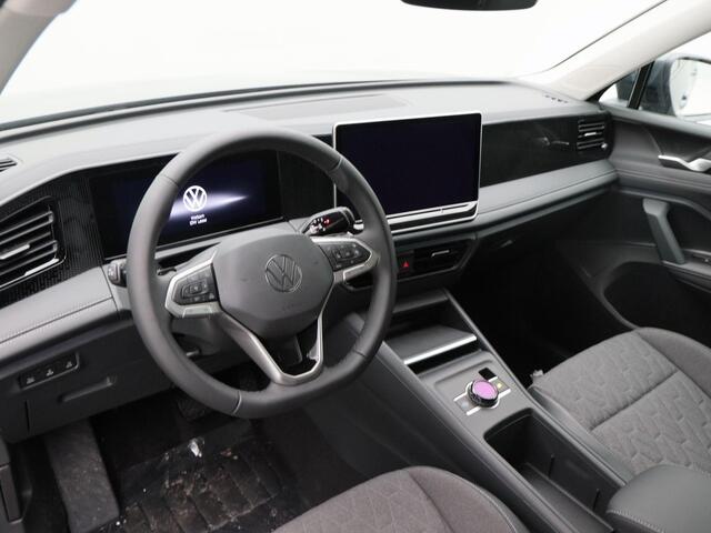 Volkswagen TIGUAN 1.5 eHybrid 204 Pk Automaat Life Edition | Trekhaak | Adaptive Cruise | Full LED | Camera | 19 Inch | 15 Km!!