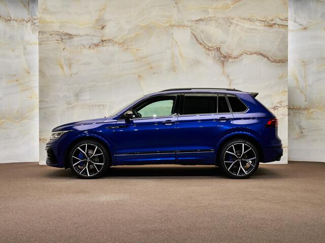Volkswagen TIGUAN 2.0 TSI R 4Motion, 21", pano, tr.haak, H/K, ACC, IQ.Light, 360° camera, black style