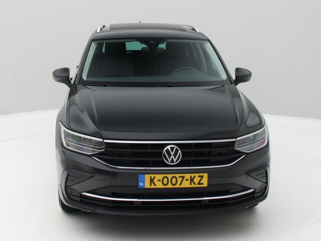 Volkswagen TIGUAN 1.5 TSI Life Business Aut. Panorama / Elec.Achterklep / Origineel NL