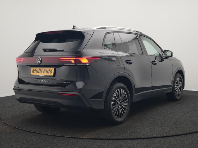 Volkswagen TIGUAN 1.5 eHybrid Life Edition Plug In Hybrid 204pk Dealer O.H PHEV | Trekhaak af Fabriek | Adaptive Cruise | Parkassist | IQ Drive | Stuur & Stoelverwarming | Apple Carplay | Virtual | BLIS | Camera | Sfeerverlichting |