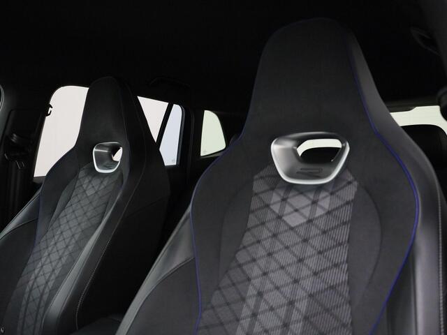 Volkswagen TIGUAN 1.5eTSI/150PK DSG R-Line Black Style · Navigatie · Trekhaak · Massagefunctie · Apple/Android Car Play · Garantie t/m 07-02-2027