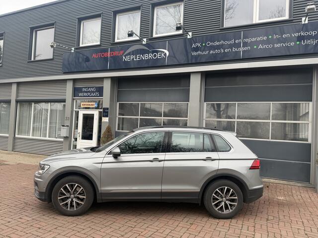 Volkswagen TIGUAN 2.0 TSI 4Motion Highline automaat Virtual cockpit trekhaak 4x4 trekgewicht 2500kg !!
