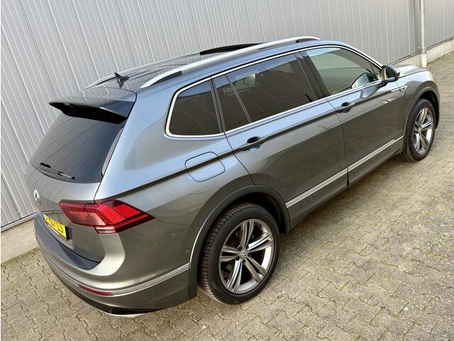 Volkswagen TIGUAN Allspace 1.5 TSI AUT R-LINE 7PERS. PANODAK TREKHAAK