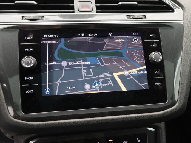 Volkswagen TIGUAN Allspace 1.5 TSi 150 Pk R-Line Business+ 7-Persoons | Panoramadak | Stoel Verwarming | Adaptive Cruise | Camera | 20 inch | 65.990 Km!!