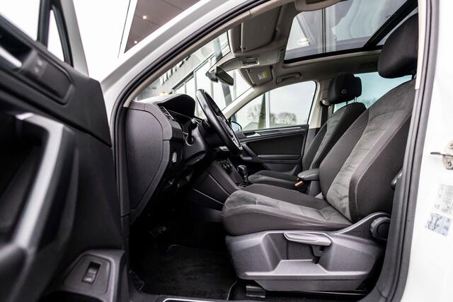 Volkswagen TIGUAN 1.5 TSI ACT Highline Business R | Pano | E-Trekhaak