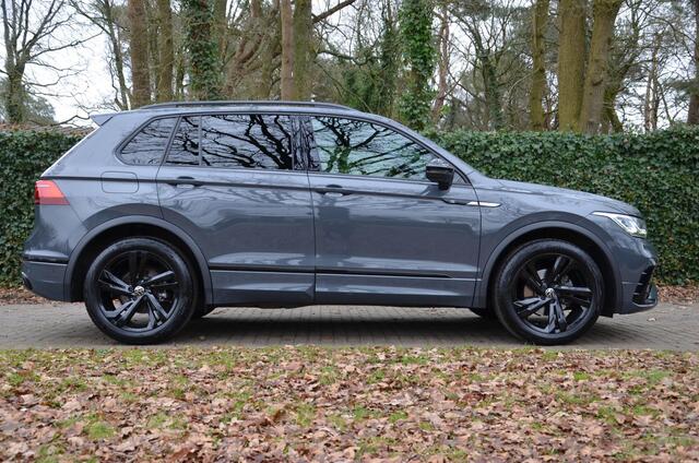 Volkswagen TIGUAN 1.5 TSI R-Line Business+ Navi/Pdc/Ecc/Achteruitrijcamera/Panoramadak/Virtueel dashboard/Privacy-Glass/Cr-Controle/19-Inc Lmv/Cruise control adaptief met Stop&Go/Koplampverlichting LED Matrix (IQ.Light)
