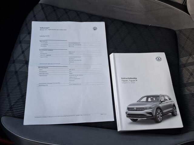 Volkswagen TIGUAN 1.5 TSI R-Line | Navigatie/Android/Apple Carplay | LM Velgen 19" | Elektrisch Glazen Panoramadak | Voorstoelen Verwarmd | Cruise Control Adaptief | Achteruitrijcamera | Airco |