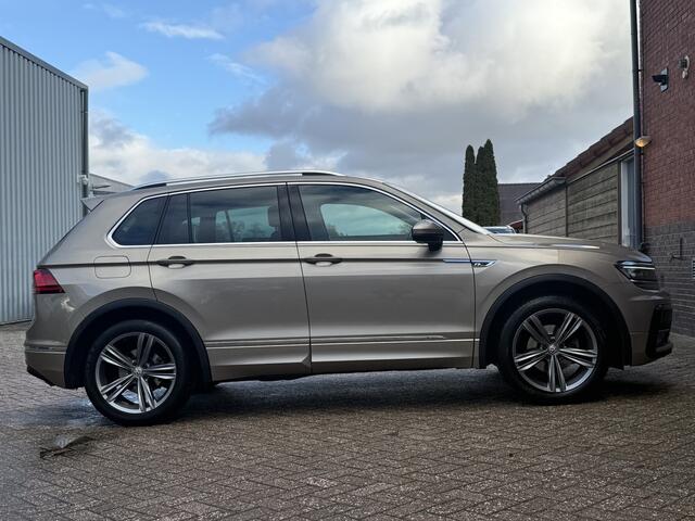 Volkswagen TIGUAN 1.4 TSI ACT Highline Business R | AUTOMAAT | TREKHAAK | VIRTUAL | FULL LED |