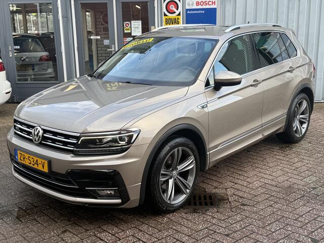 Volkswagen TIGUAN 1.4 TSI ACT Highline Business R | AUTOMAAT | TREKHAAK | VIRTUAL | FULL LED |