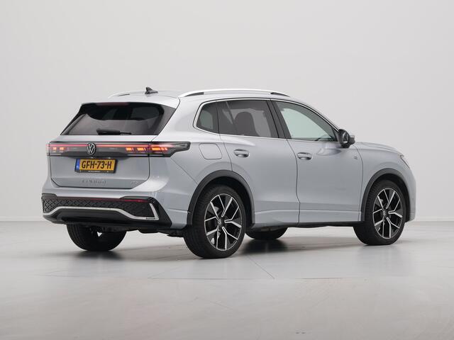 Volkswagen TIGUAN 1.5 eTSI 150pk R-Line Business DSG / Trekhaak / Navigatie / Camera / Acc