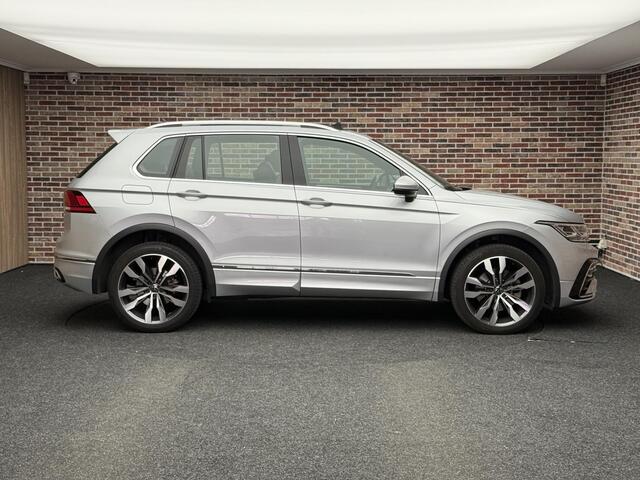 Volkswagen TIGUAN 1.4 TSI eHybrid R-Line Business+ Trekhaak | Panorama | Camera | Adap cruise