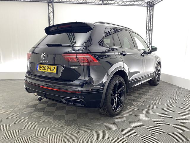 Volkswagen TIGUAN 1.4 TSI PHEV R-Line Business+ | Apple CarPlay | Elek. Trekhaak | Navi | ACC |