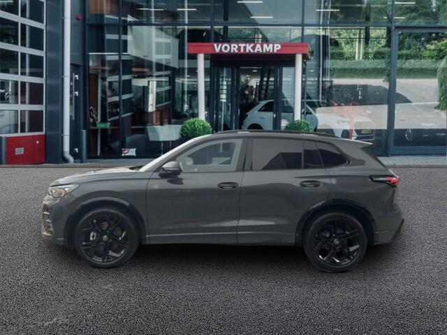 Volkswagen TIGUAN 2.0 TDI DSG R-LINE TREKHAAK/CAMERA/PANODAK/ELEKKLEP/ACC/STOELVERW