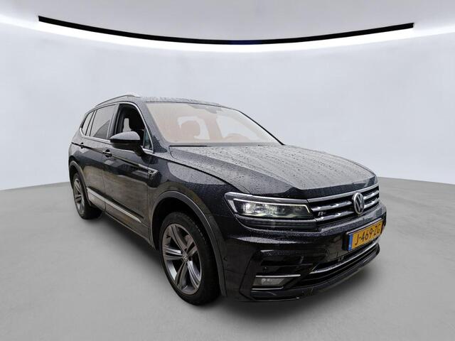 Volkswagen TIGUAN Allspace 1.5 TSI Highline Business R-Line 7p. Panorama Navi Stoelverw. Camera LED Keyless